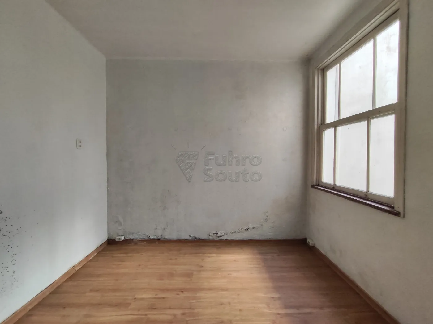 Comprar Casa / Padrão em Pelotas R$ 520.000,00 - Foto 4