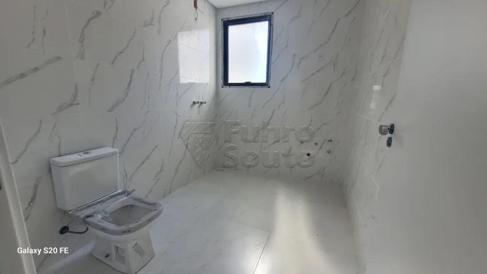 Suíte Comprar Casa / Padrão em Pelotas R$ 1.290.000,00 - Foto 9