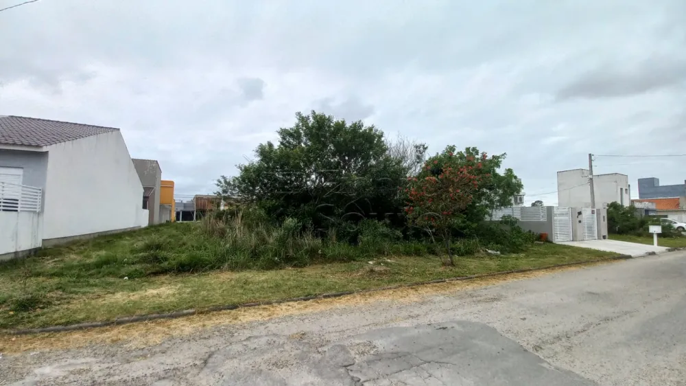 Comprar Terreno / Padrão em Pelotas R$ 110.000,00 - Foto 1