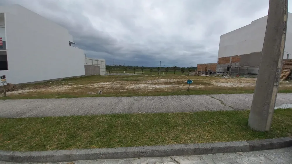 Comprar Terreno / Padrão em Pelotas R$ 200.000,00 - Foto 1