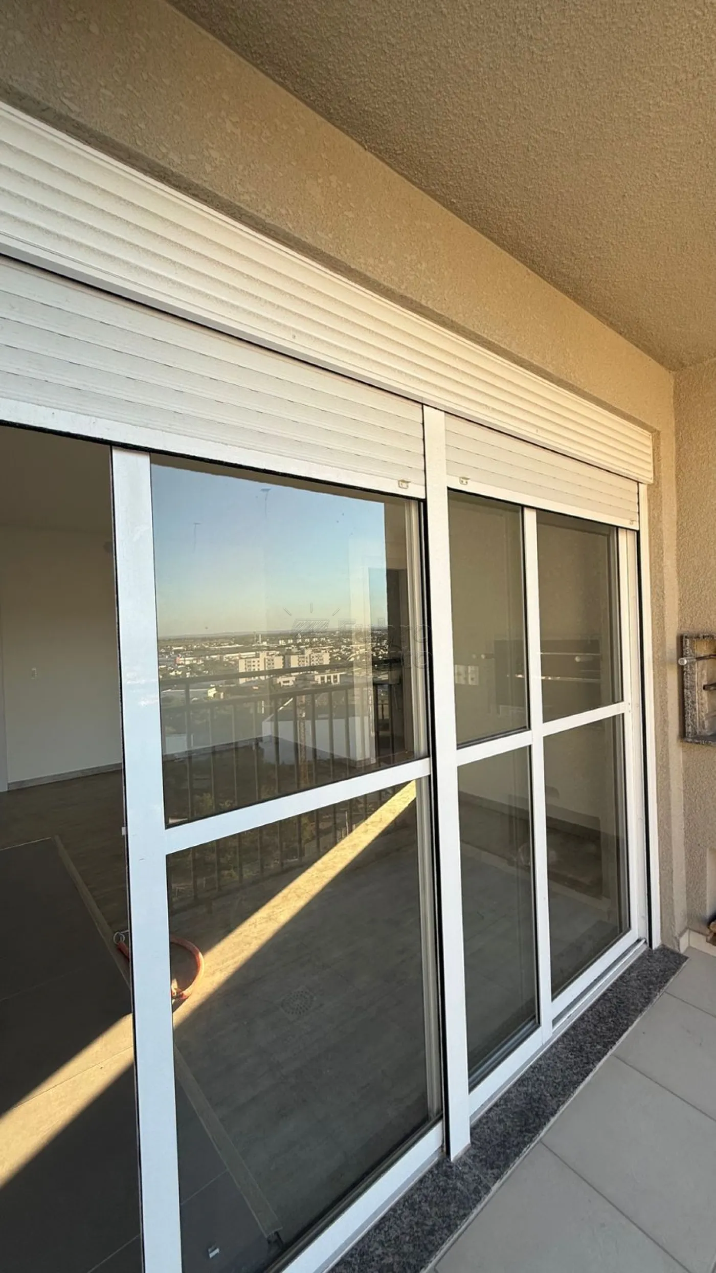 Alugar Apartamento / Padrão em Pelotas R$ 2.970,00 - Foto 7