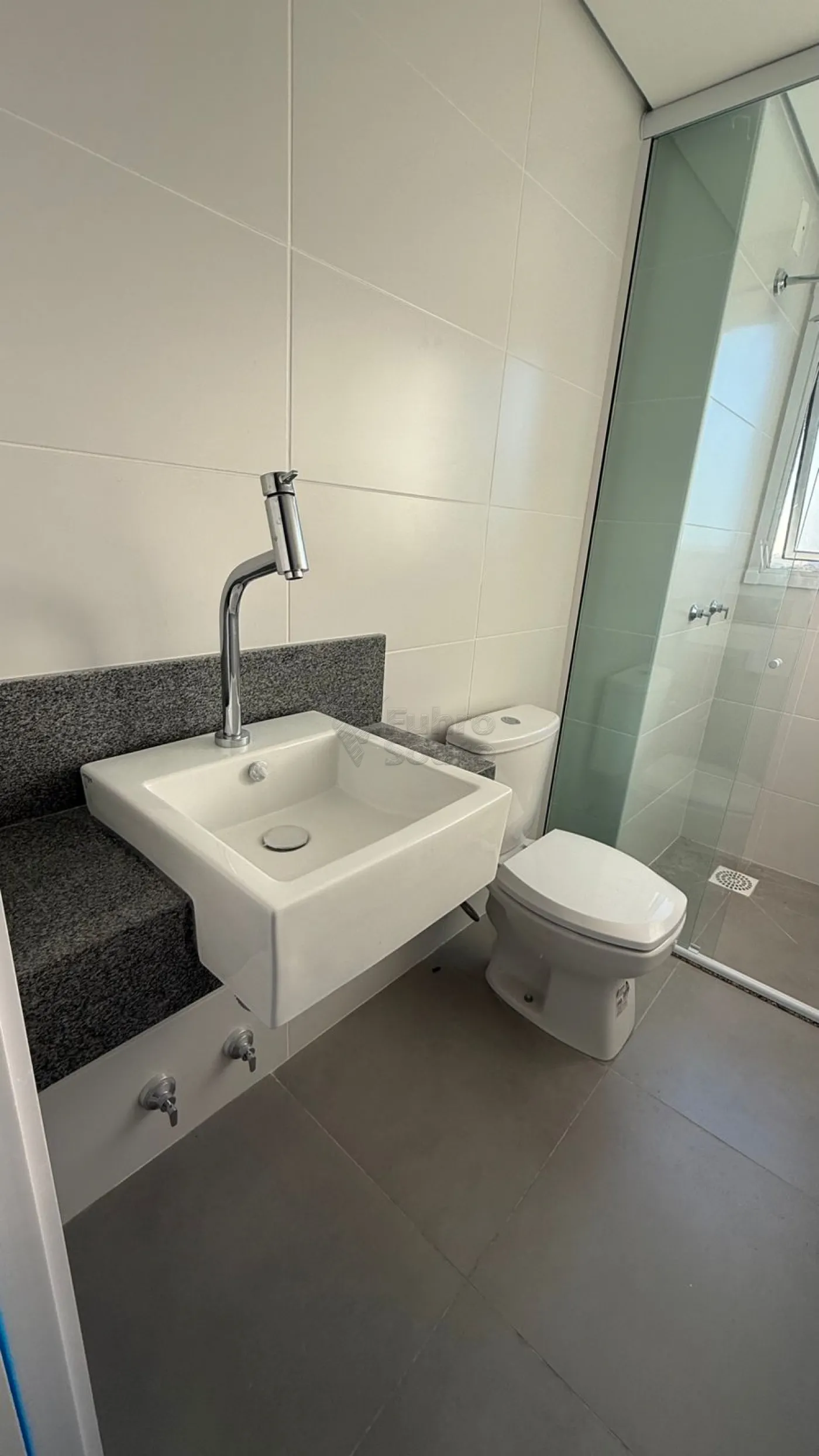 Alugar Apartamento / Padrão em Pelotas R$ 2.970,00 - Foto 19