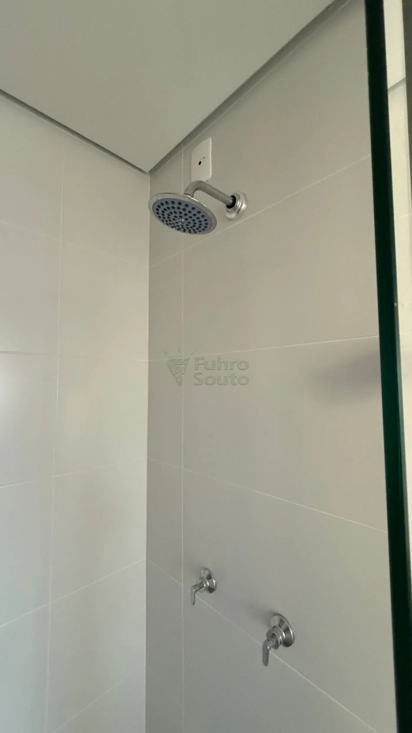 Alugar Apartamento / Padrão em Pelotas R$ 2.970,00 - Foto 22