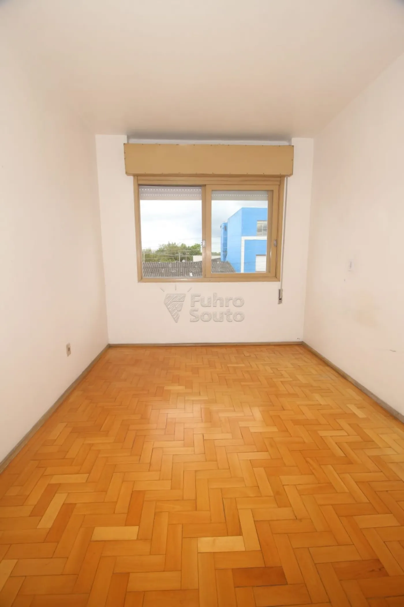 Alugar Apartamento / Fora de Condomínio em Pelotas R$ 1.900,00 - Foto 28