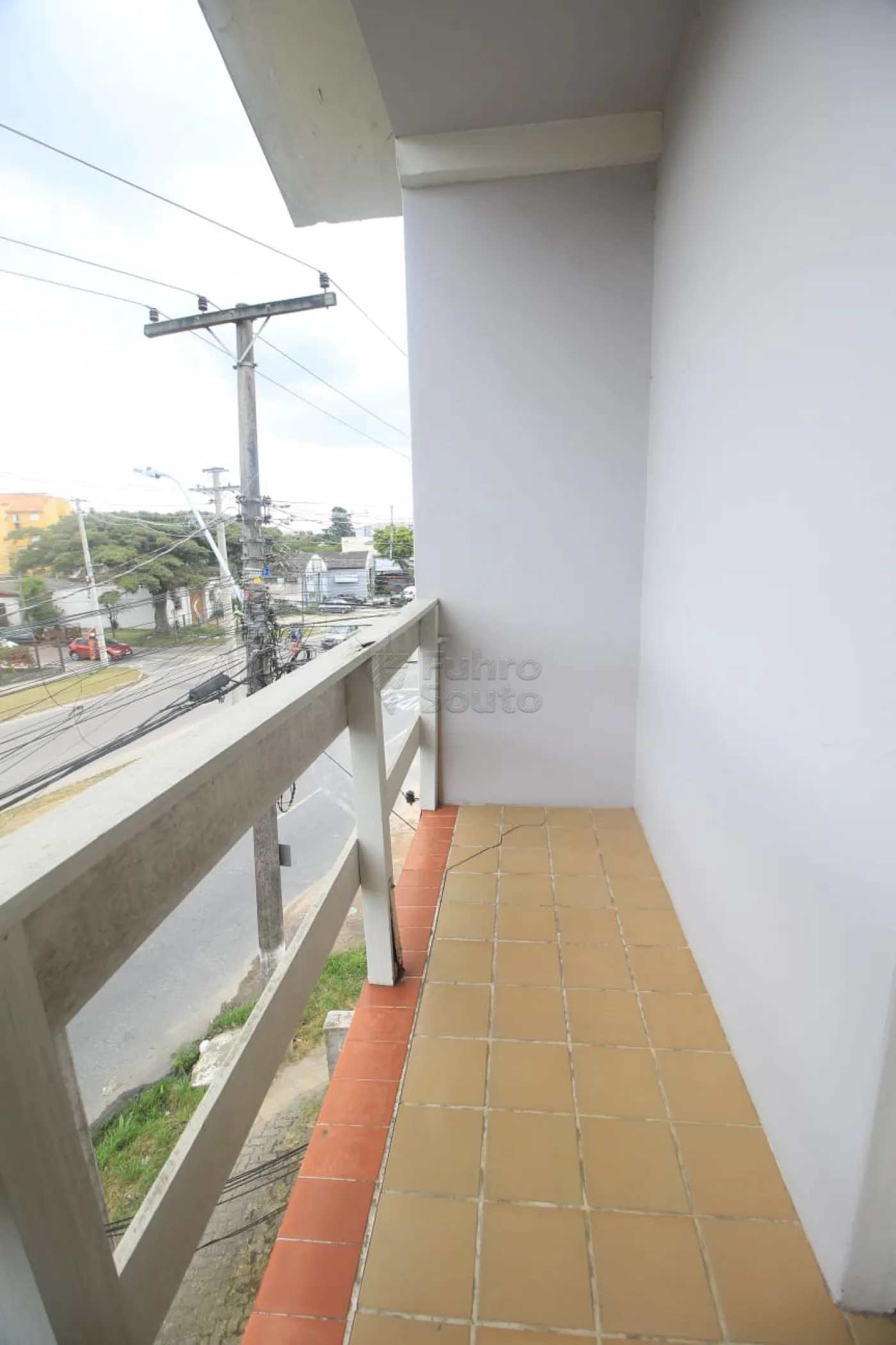 Alugar Apartamento / Fora de Condomínio em Pelotas R$ 1.900,00 - Foto 6