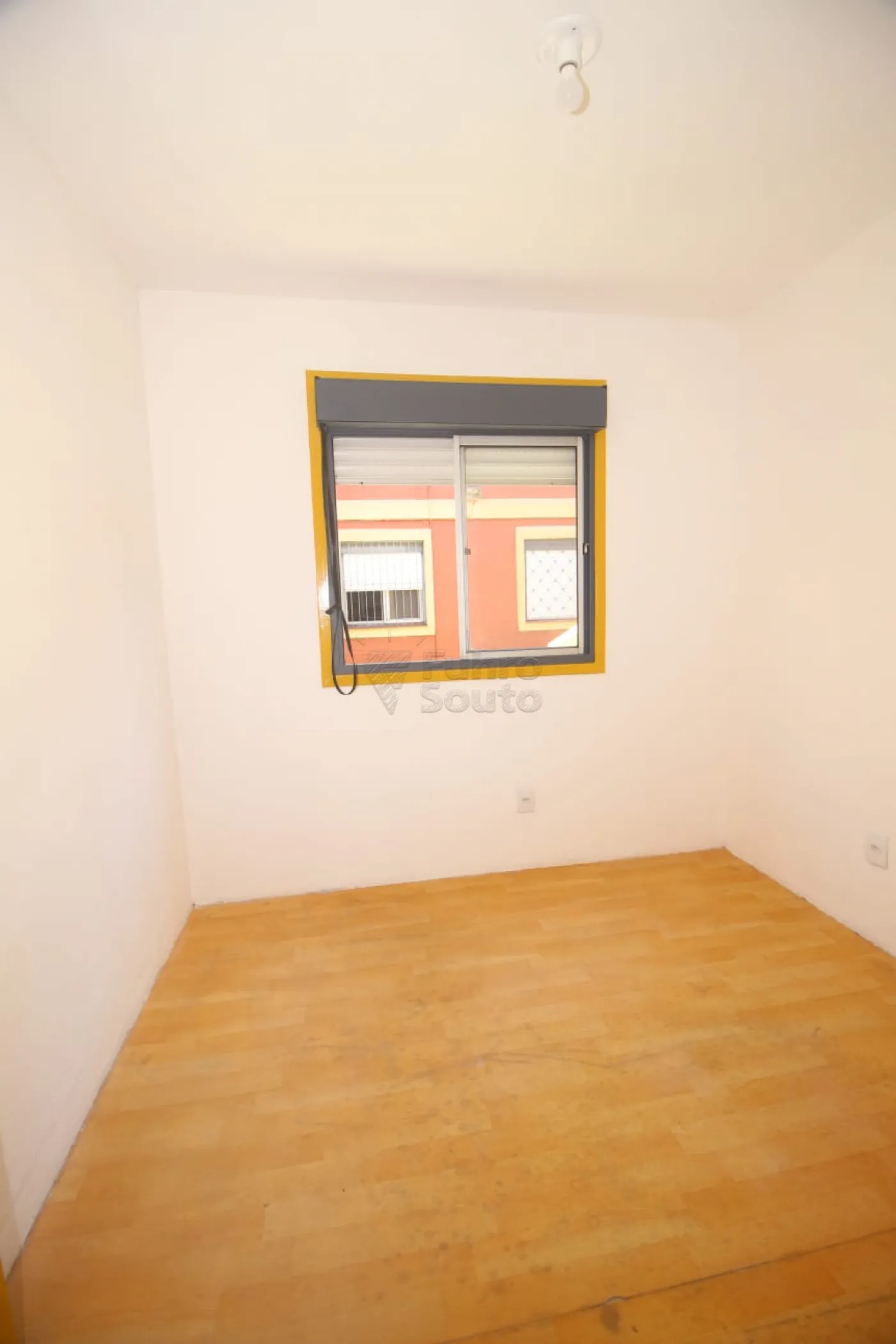 Alugar Apartamento / Padrão em Pelotas R$ 550,00 - Foto 15