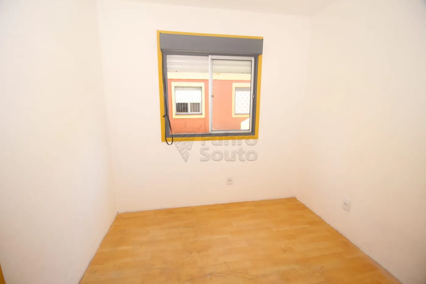 Alugar Apartamento / Padrão em Pelotas R$ 550,00 - Foto 16