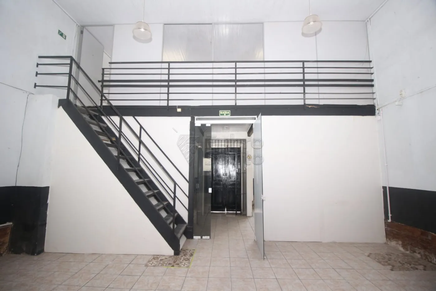Alugar Comercial / Prédio em Pelotas R$ 4.500,00 - Foto 6