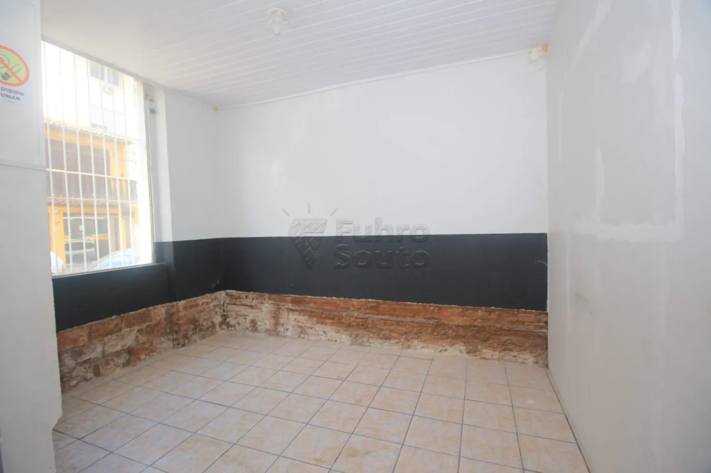 Alugar Comercial / Prédio em Pelotas R$ 4.500,00 - Foto 10