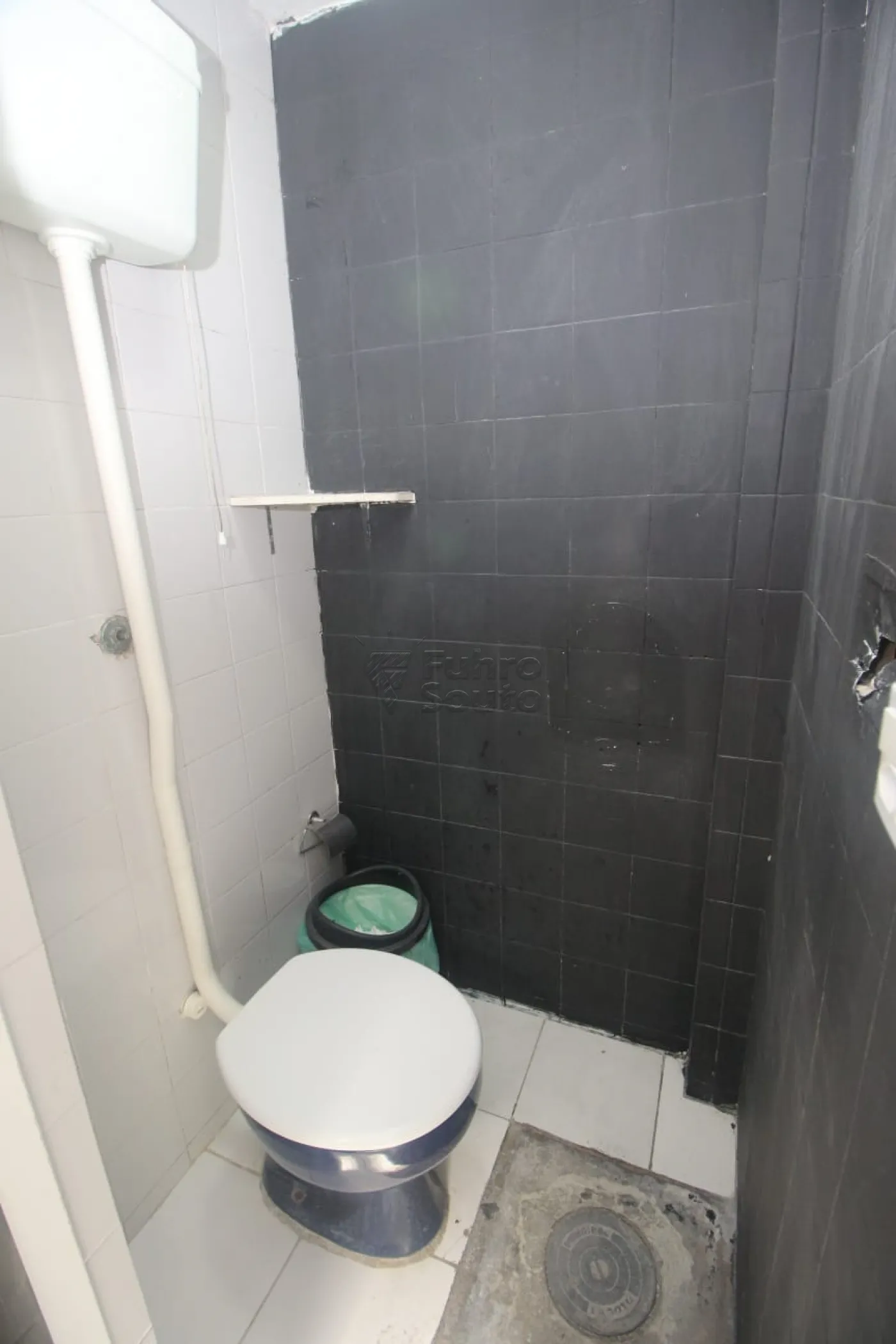 Alugar Comercial / Prédio em Pelotas R$ 4.500,00 - Foto 31