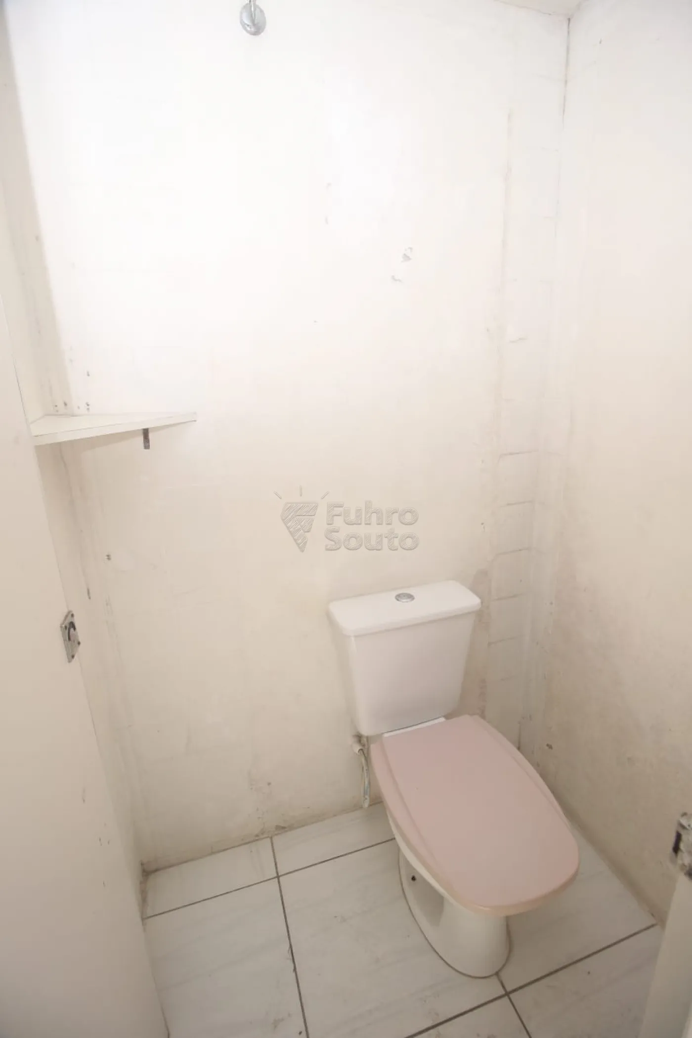 Alugar Comercial / Prédio em Pelotas R$ 4.500,00 - Foto 32