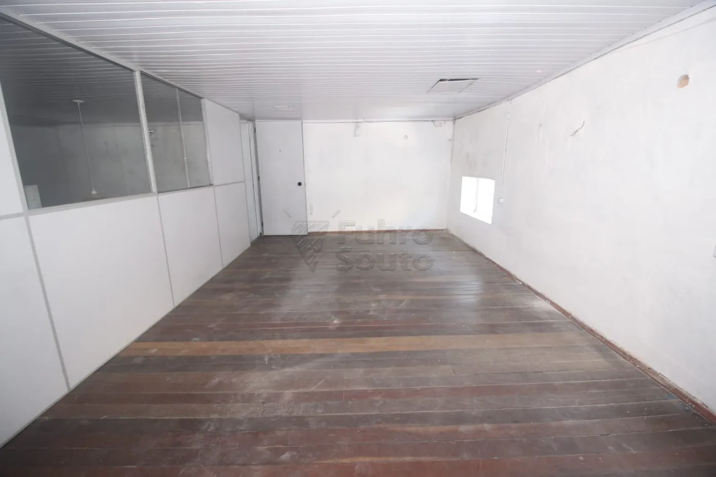 Alugar Comercial / Prédio em Pelotas R$ 4.500,00 - Foto 15