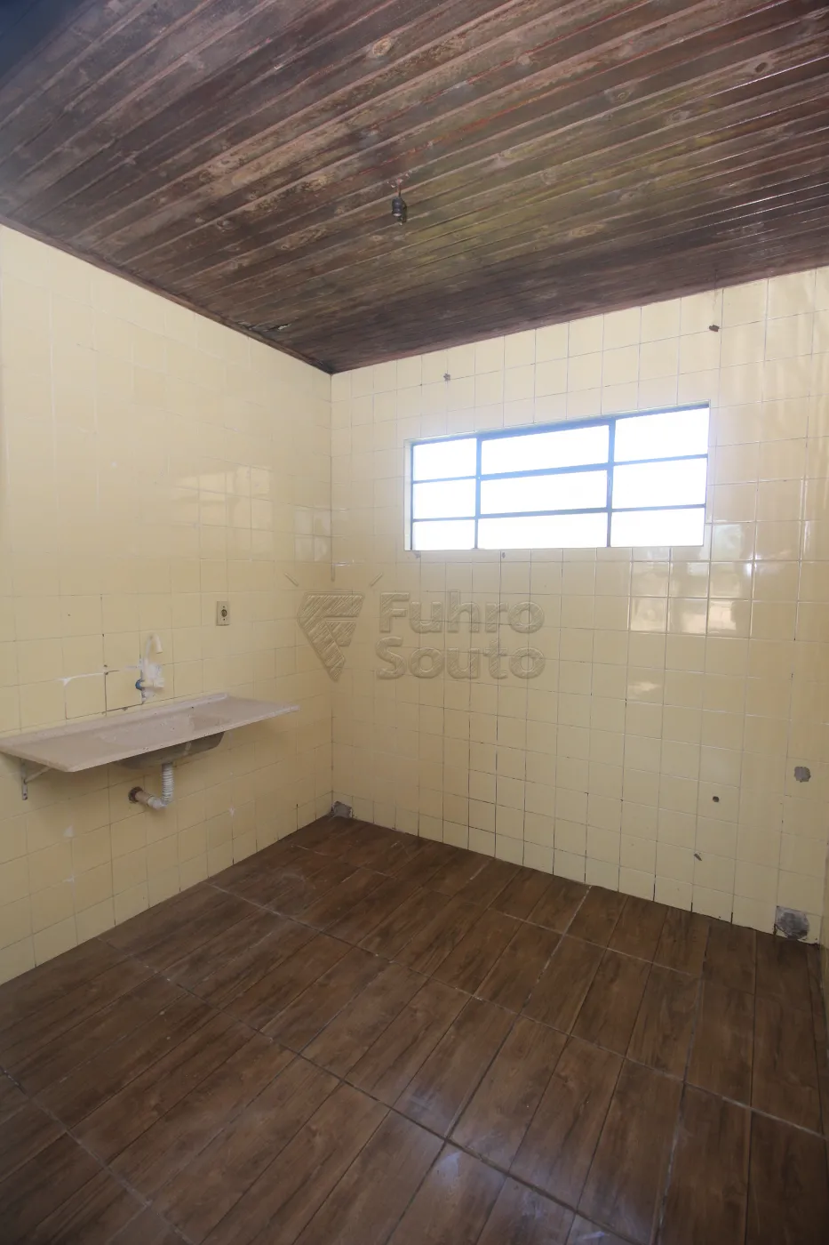 Alugar Casa / Padrão em Pelotas R$ 900,00 - Foto 19