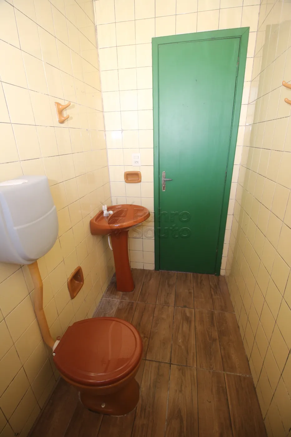 Alugar Casa / Padrão em Pelotas R$ 900,00 - Foto 22