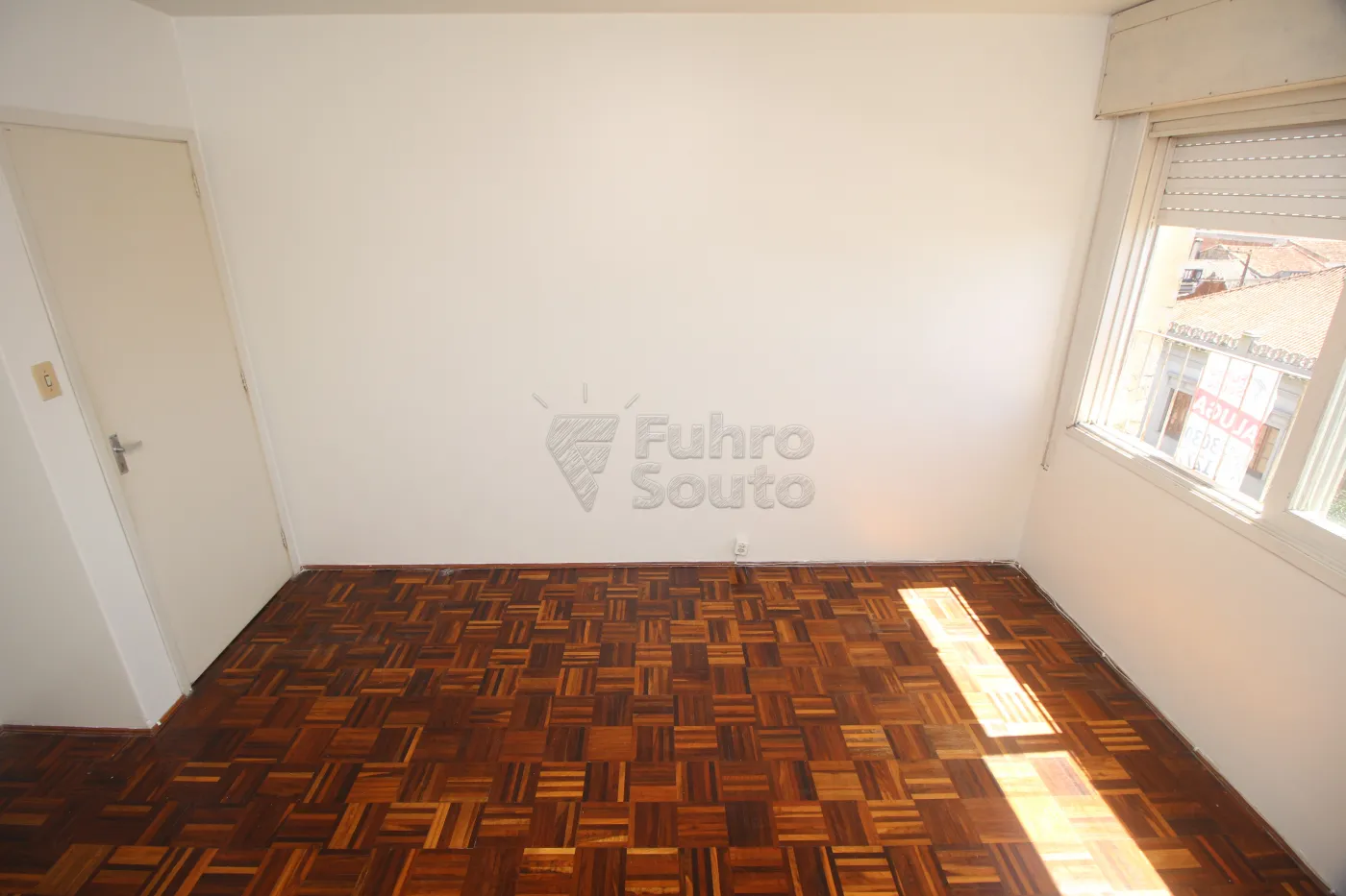 Alugar Apartamento / Padrão em Pelotas R$ 900,00 - Foto 9
