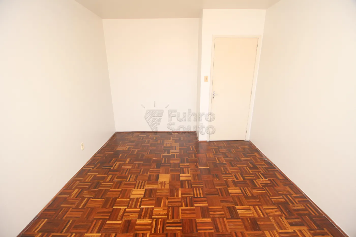 Alugar Apartamento / Padrão em Pelotas R$ 900,00 - Foto 11