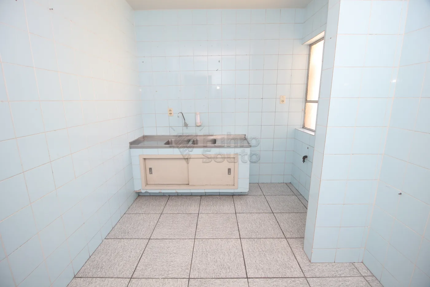 Alugar Apartamento / Padrão em Pelotas R$ 900,00 - Foto 18