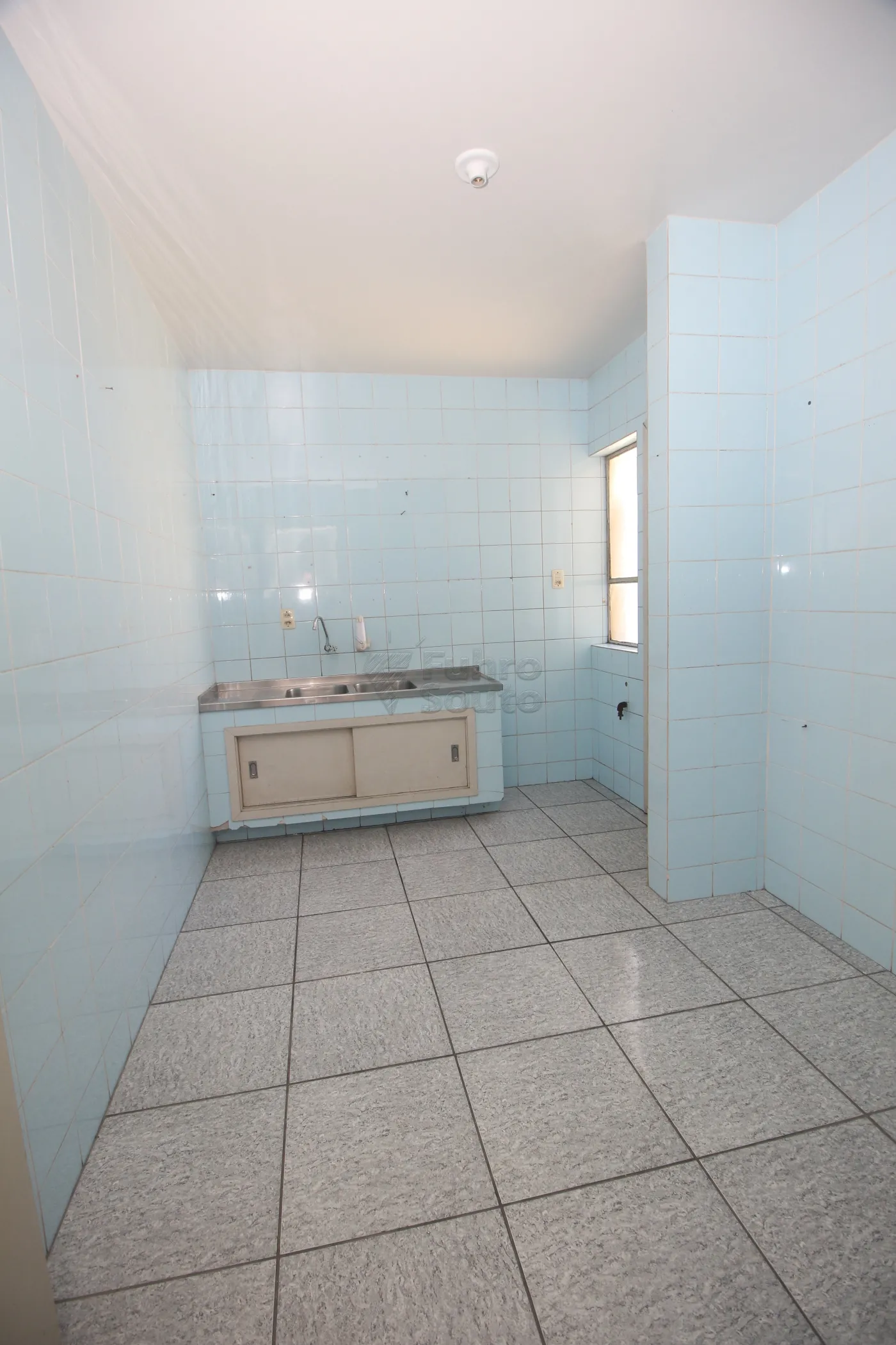 Alugar Apartamento / Padrão em Pelotas R$ 900,00 - Foto 19