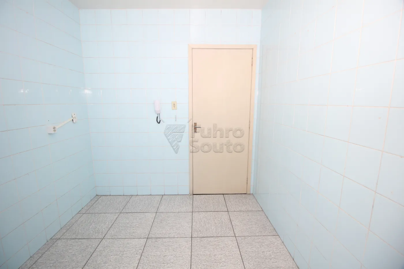 Alugar Apartamento / Padrão em Pelotas R$ 900,00 - Foto 22