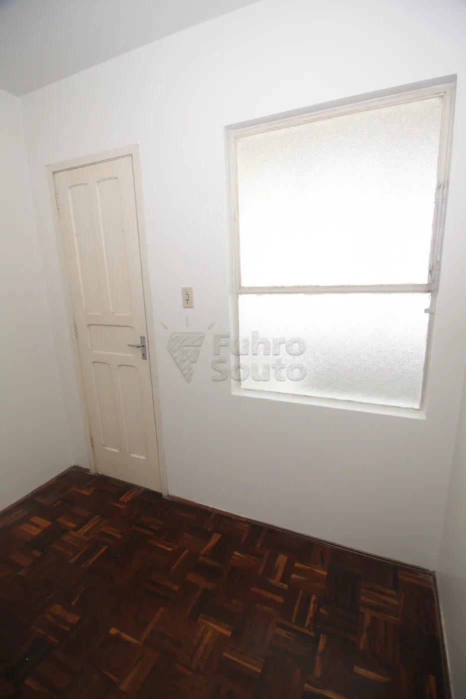 Alugar Apartamento / Padrão em Pelotas R$ 900,00 - Foto 28