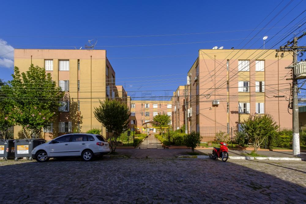 Fachada Alugar Apartamento / Padrão em Pelotas R$ 1.010,00 - Foto 32