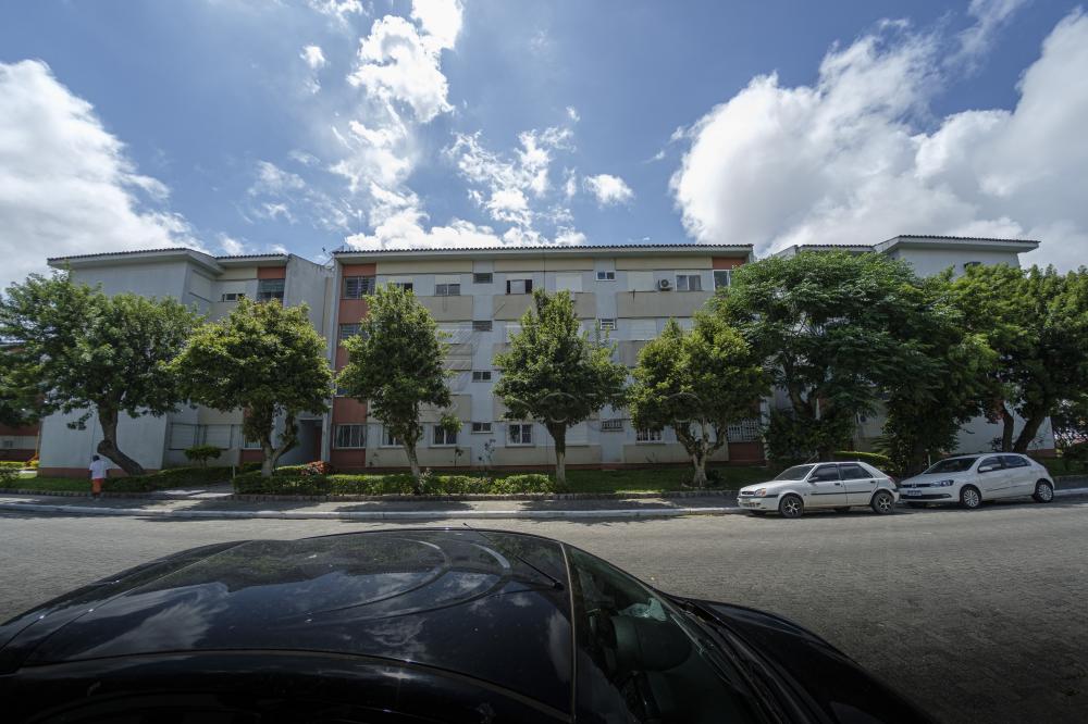 Fachada Comprar Apartamento / Padrão em Pelotas R$ 230.000,00 - Foto 13