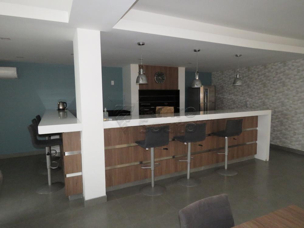 Alugar Apartamento / Padrão em Pelotas R$ 2.900,00 - Foto 17
