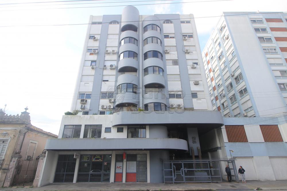 Alugar Apartamento / Padrão em Pelotas R$ 1.600,00 - Foto 42