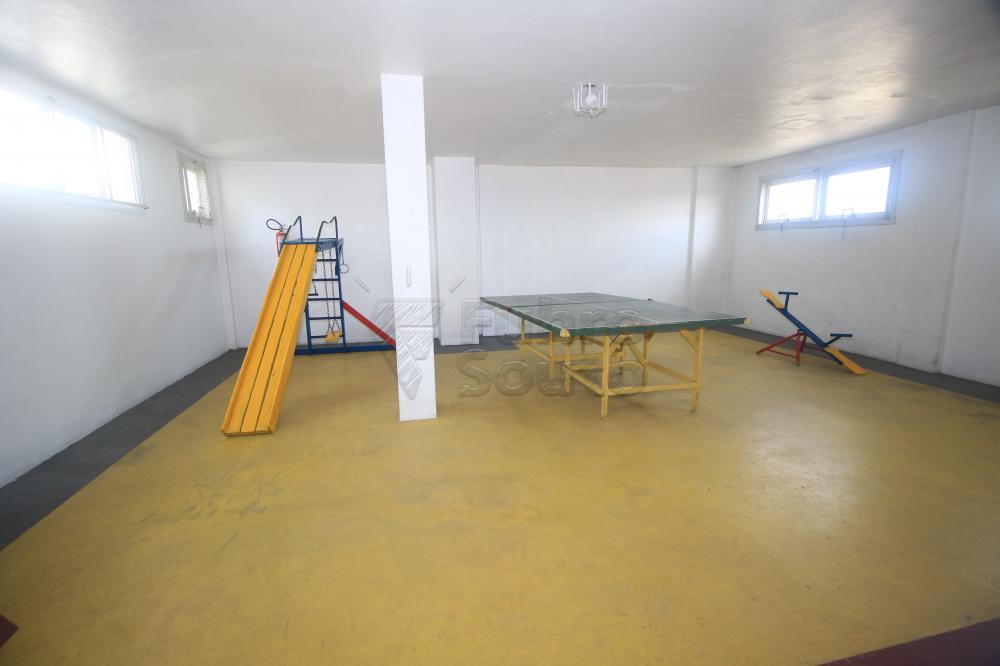 Alugar Apartamento / Padrão em Pelotas R$ 1.600,00 - Foto 54