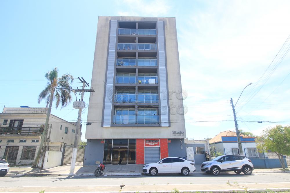 Alugar Apartamento / Padrão em Pelotas R$ 1.700,00 - Foto 23