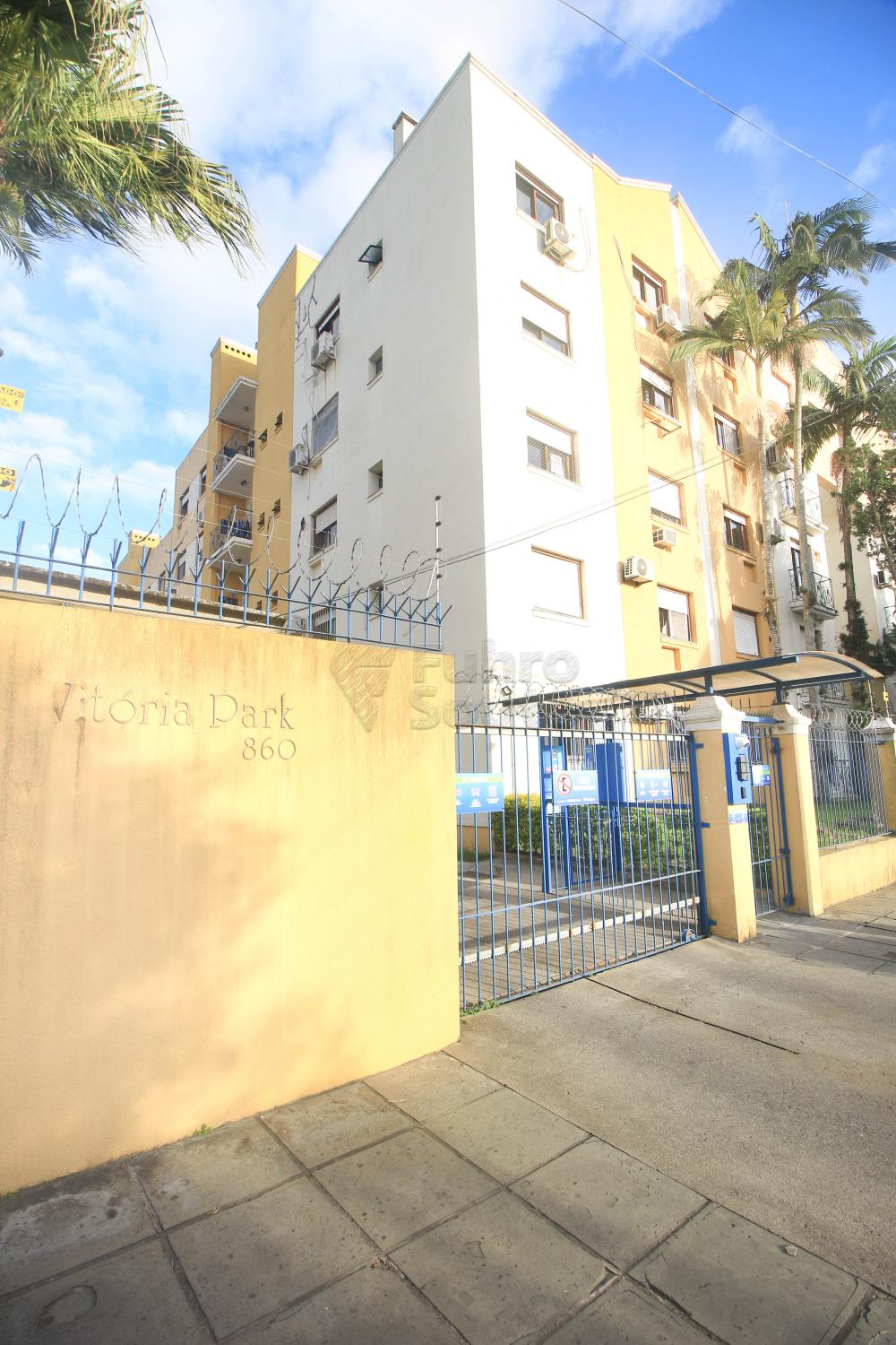 Comprar Apartamento / Padrão em Pelotas R$ 320.000,00 - Foto 11