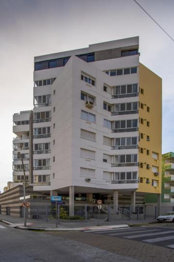 Cobertura disponível para locação e venda no Condomínio Milenium em Pelotas.