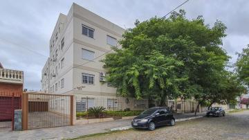 Alugar Apartamento / Padrão em Pelotas. apenas R$ 195.000,00