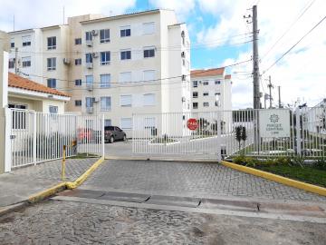 Alugar Apartamento / Padrão em Pelotas. apenas R$ 1.300,00