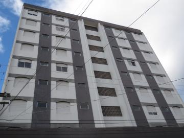 Descubra Seu Novo Lar: Encantador Apartamento de 2 Dormitórios no Edifício Residencial e Comercial Zanetti, Centro de Pelotas