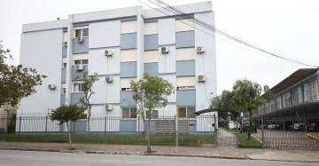 Alugar Apartamento / Padrão em Pelotas. apenas R$ 230.000,00