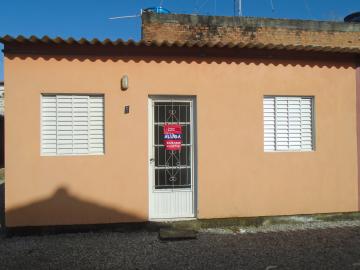 Alugar Casa / Padrão em Pelotas R$ 600,00 - Foto 1 Alugar Casa / Padrão em Pelotas R$ 600,00 - Foto 1