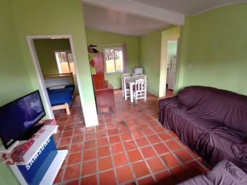 Comprar Casa / Padrão em Pelotas R$ 350.000,00 - Foto 1 Comprar Casa / Padrão em Pelotas R$ 350.000,00 - Foto 1