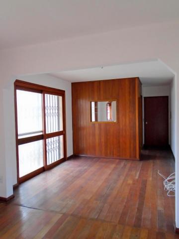 Alugar Apartamento / Padrão em Pelotas. apenas R$ 980,00
