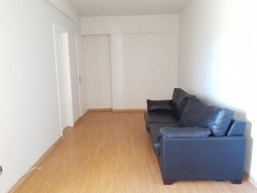 Alugar Apartamento / Padrão em Pelotas. apenas R$ 1.200,00