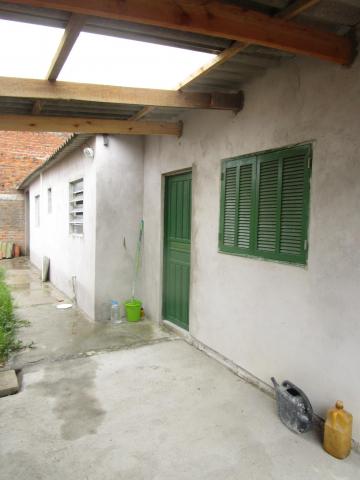Alugar Casa / Padrão em Pelotas R$ 550,00 - Foto 8 Alugar Casa / Padrão em Pelotas R$ 550,00 - Foto 8