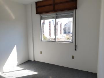 Alugar Apartamento / Padrão em Pelotas. apenas R$ 690,00