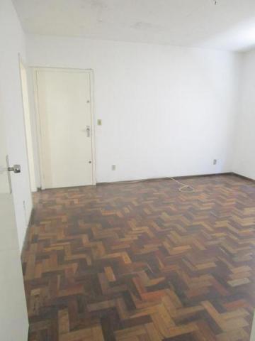 Alugar Apartamento / Padrão em Pelotas. apenas R$ 1.050,00