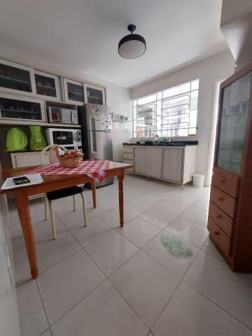 imagem 2 - Apartamento Térreo Espaçoso no Centro com 4 Dormitórios e Duas Vagas de Garagem! imagem 2 - Apartamento Térreo Espaçoso no Centro com 4 Dormitórios e Duas Vagas de Garagem!