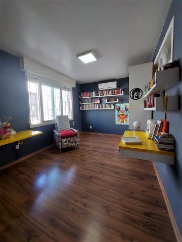 imagem 4 - Apartamento Térreo Espaçoso no Centro com 4 Dormitórios e Duas Vagas de Garagem! imagem 4 - Apartamento Térreo Espaçoso no Centro com 4 Dormitórios e Duas Vagas de Garagem!
