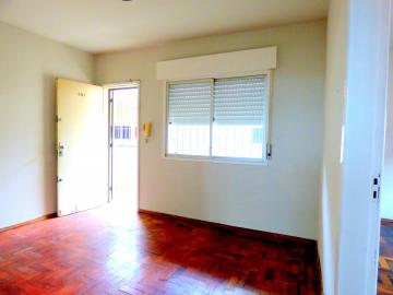 Alugar Apartamento / Padrão em Pelotas. apenas R$ 690,00
