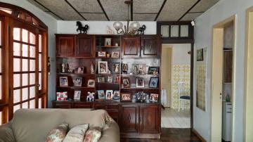 Alugar Casa / Padrão em Pelotas. apenas R$ 290.000,00