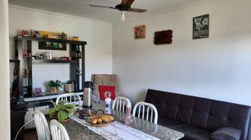 Alugar Apartamento / Padrão em Pelotas. apenas R$ 175.000,00