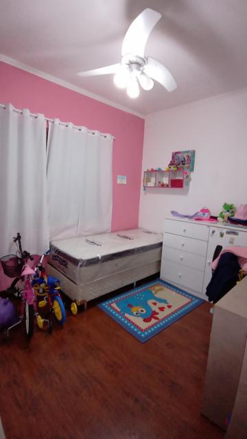 Comprar Casa / Padrão em Pelotas R$ 450.000,00 - Foto 4 Comprar Casa / Padrão em Pelotas R$ 450.000,00 - Foto 4