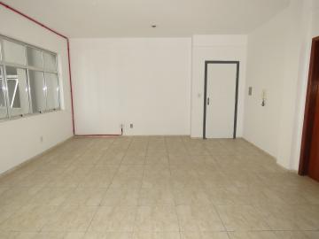 Alugar Comercial / Sala Fora de Condomínio em Pelotas R$ 700,00 - Foto 4 Alugar Comercial / Sala Fora de Condomínio em Pelotas R$ 700,00 - Foto 4